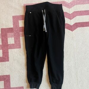 Figs Women’s Black Zamora Jogger Scrub Pants with Drawstring